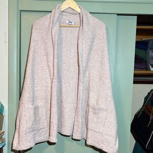 525 America Women's cream shrug